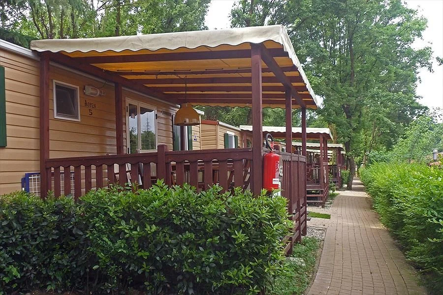 Camping Altomincio Family Park aspen stacaravans